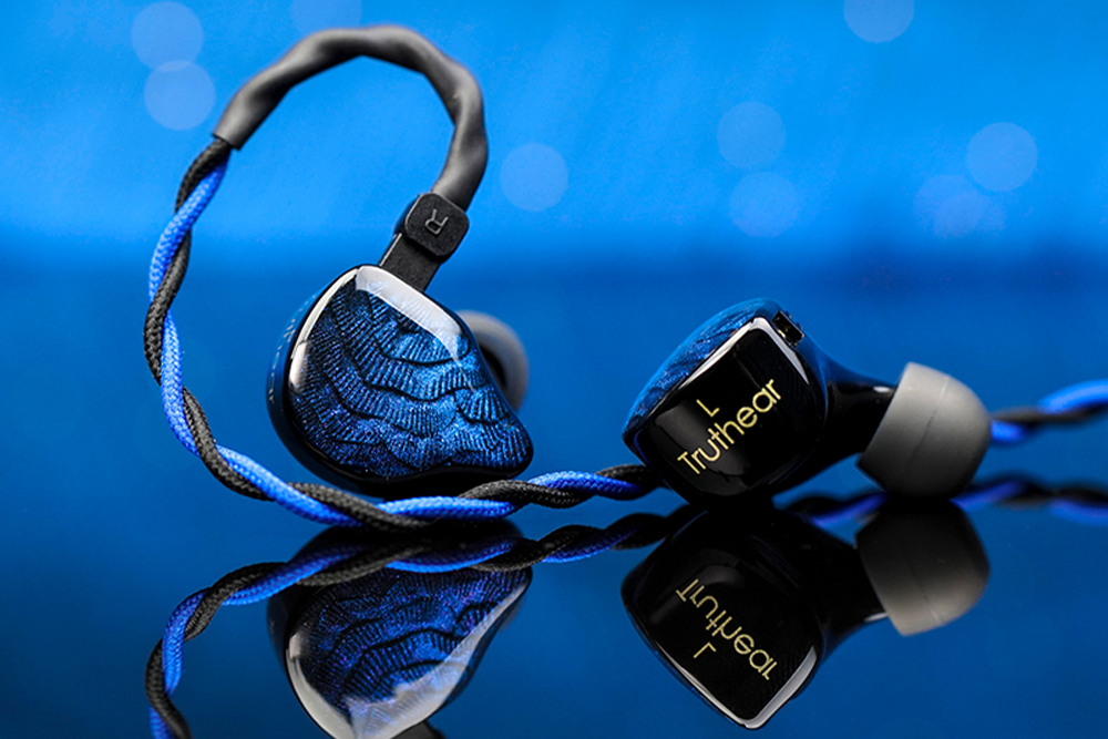 TRUTHEAR NOVA 1DD+4BA In-Ear Headphone