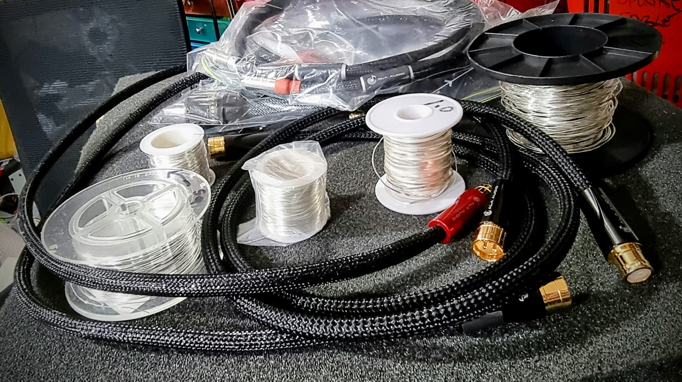 AUDIO CABLE SCIENCE
