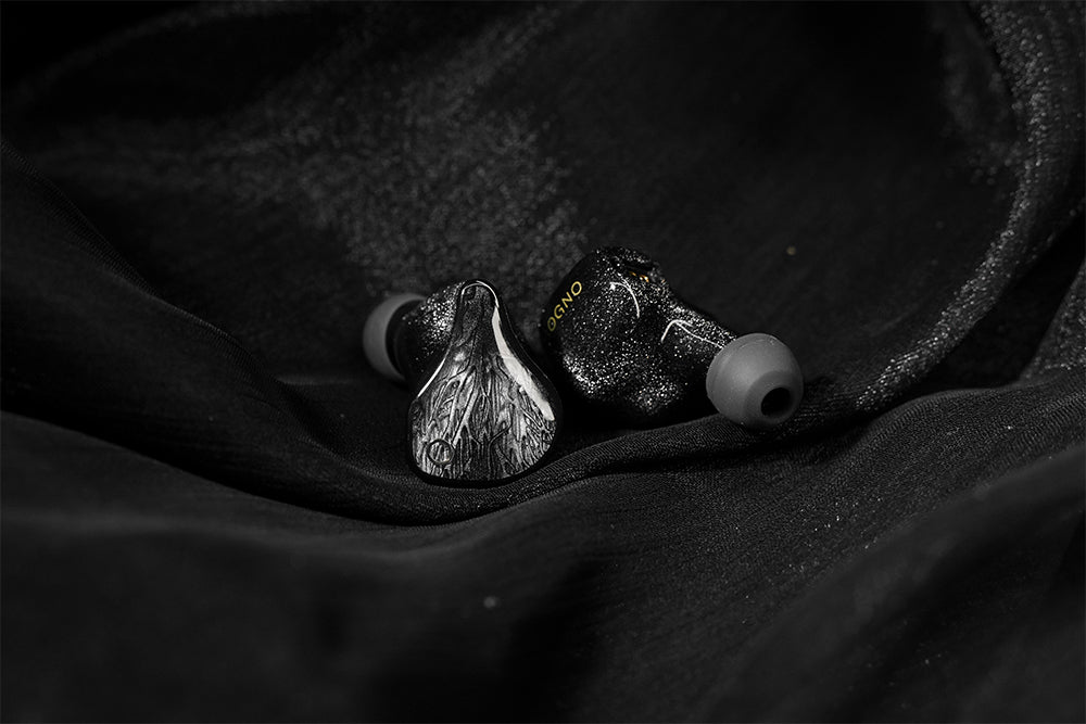 IOAUDIO SOGNO 2DD+6BA In-Ear Headphone