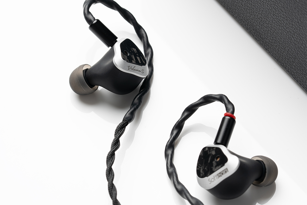 SOFTEARS Volume S 2DD+2BA In-Ear Headphone