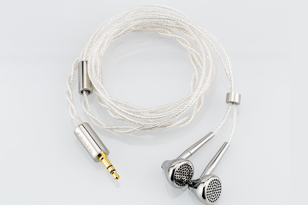 MOONDROP PAVANE 13.5mm Dynamic Driver Flagship Earbuds