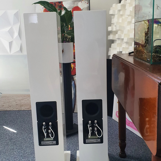 ELAC FS257.2 floor standing speakers