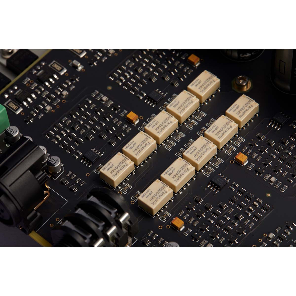 Holo Audio Bliss Headphone & Pre-amplifier