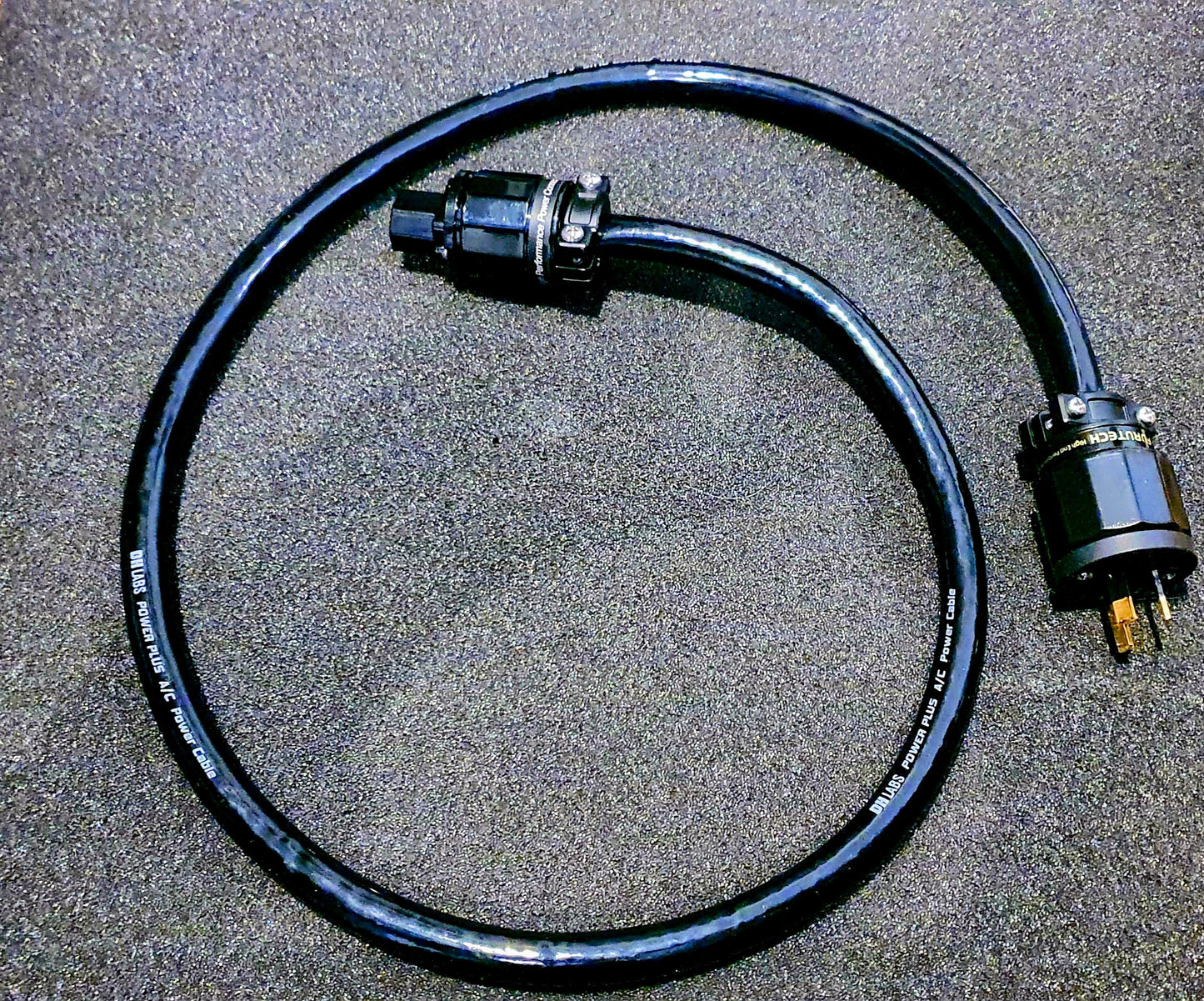 DH Labs Power Cable