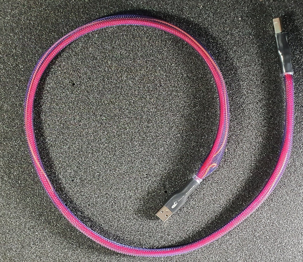 Red-Series Pure-Silver USB Cable by A.L.A