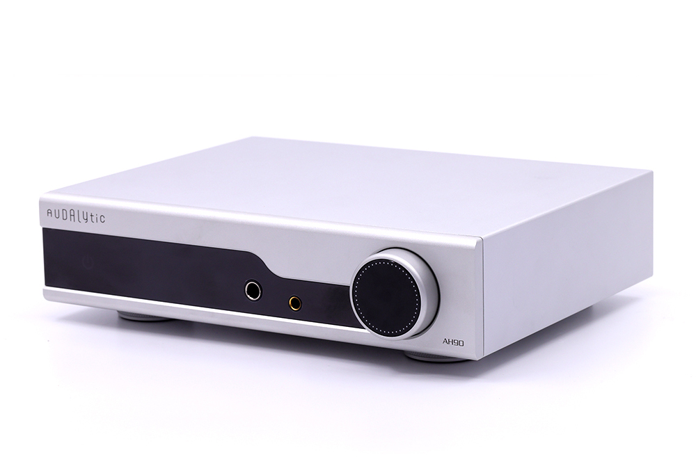 AUDALYTIC AH90 Network Streaming DAC & Headphone Amplifier by Gustard