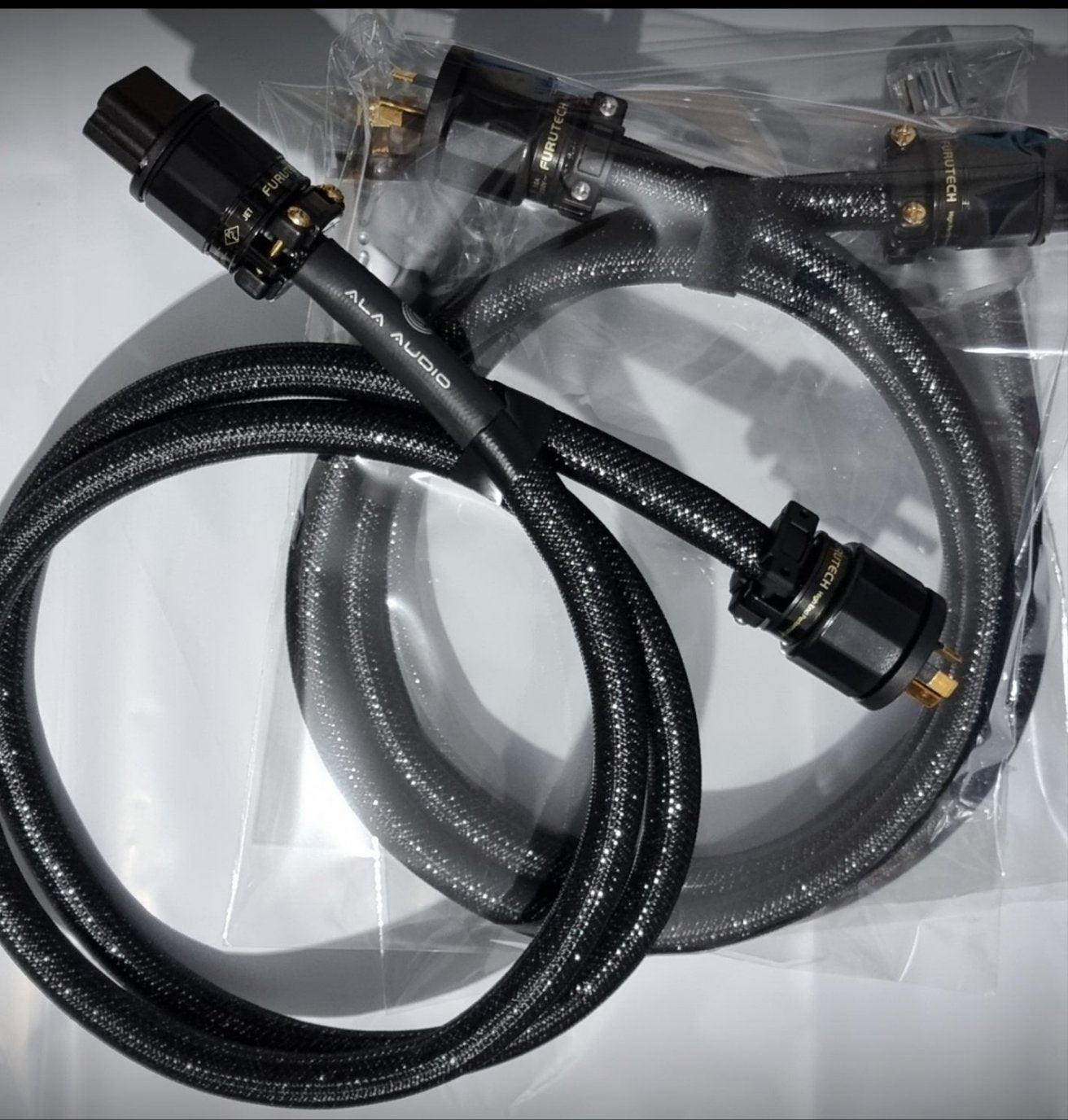 Solar-Eclipse Power Cable by A.L.A. Audio